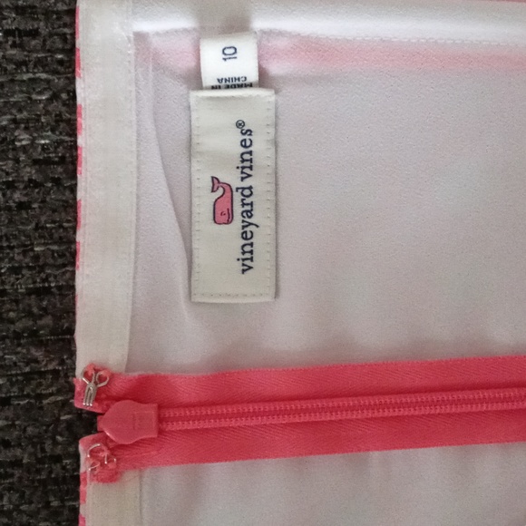 💖HTF Vineyard Vines💖 - Caning Print Silk Halter Dress - Picture 3 of 12